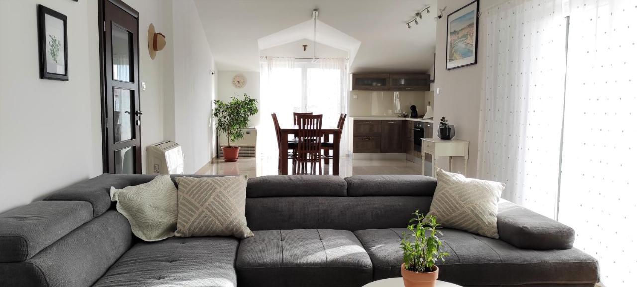 Lux Apartments Vodice Luaran gambar
